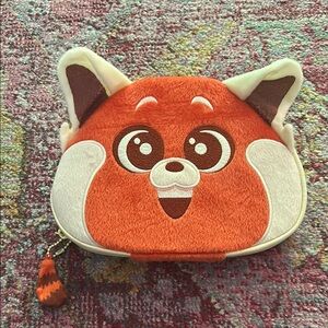 Disney Turning Red Art Set